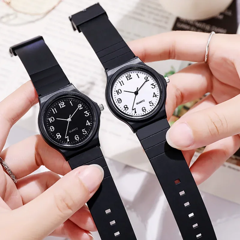 Simple Brand Quartz Watch for  - Minimalist Thin Watch 评论和价格